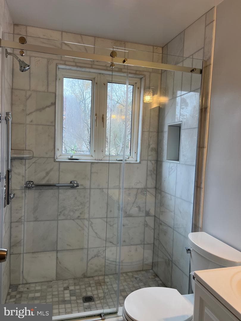 10713 Saint Margarets Way photo 14