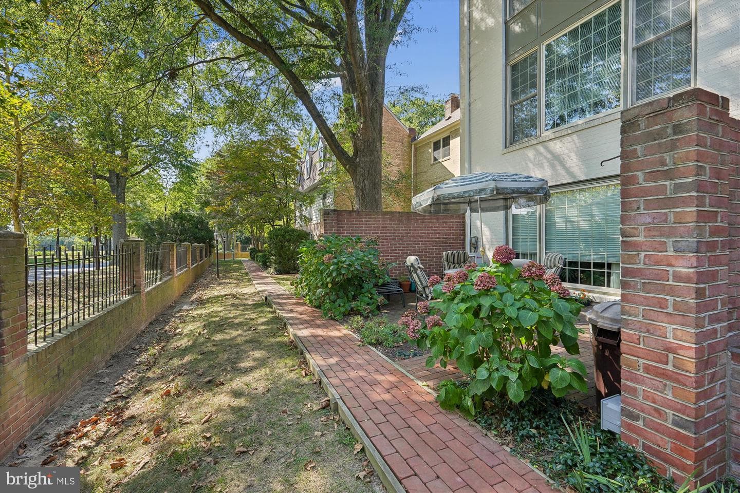 10904 Wickshire Way #f-3 photo 5