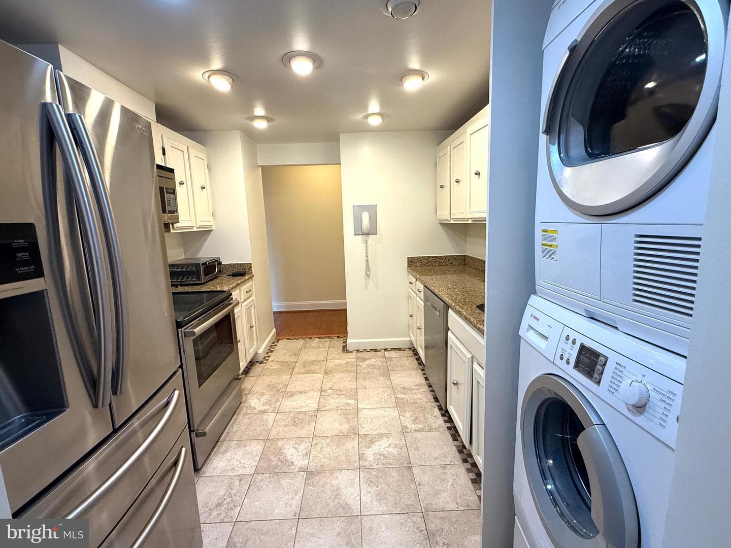 4601 N Park Ave #613 photo 4
