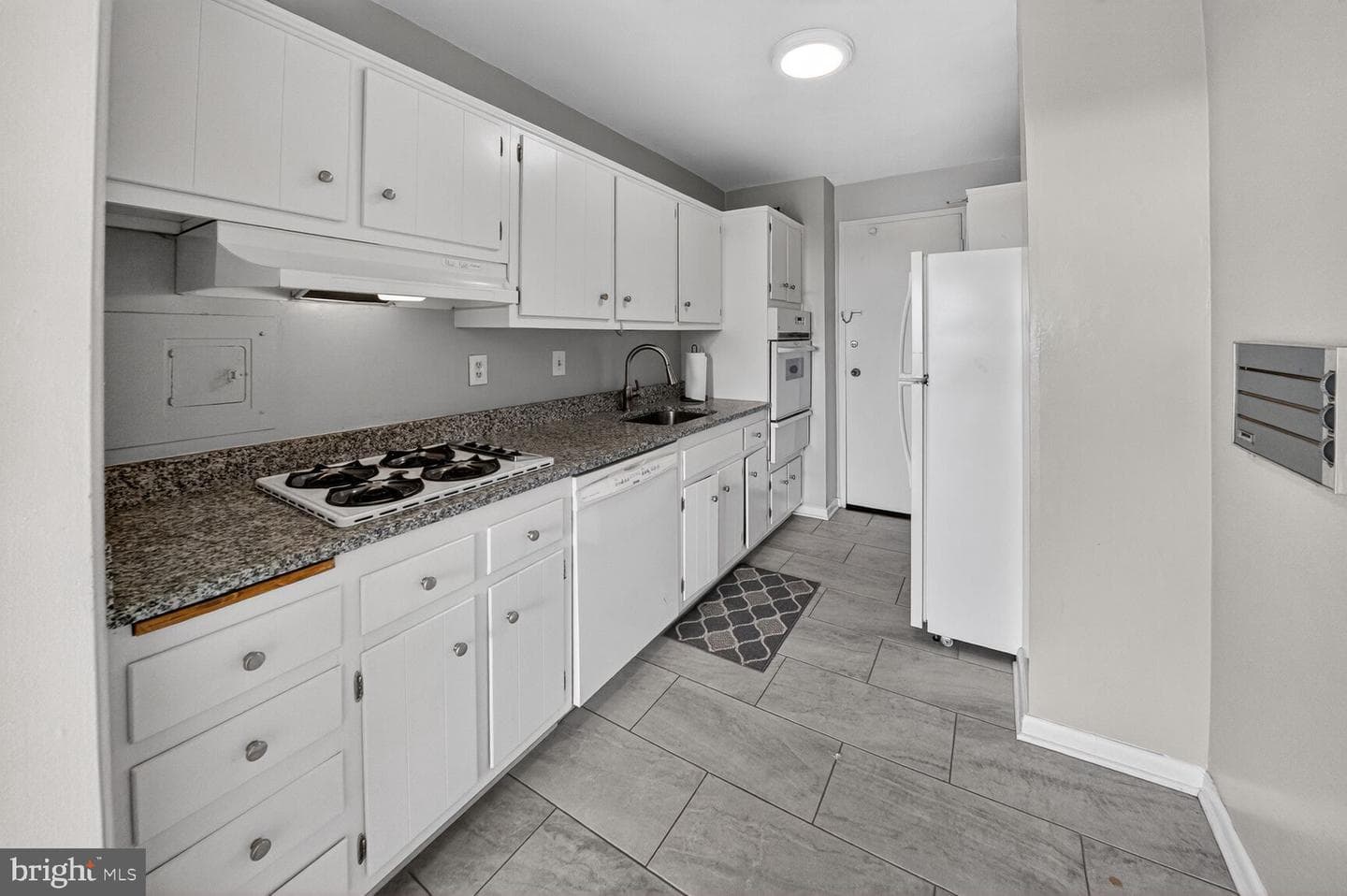10500 Rockville Pik #1214 photo 3