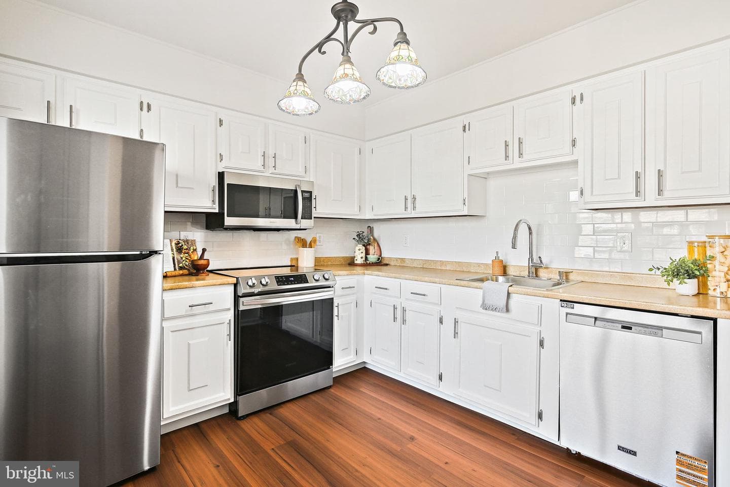 19105 Cherry Bend Drive photo 10