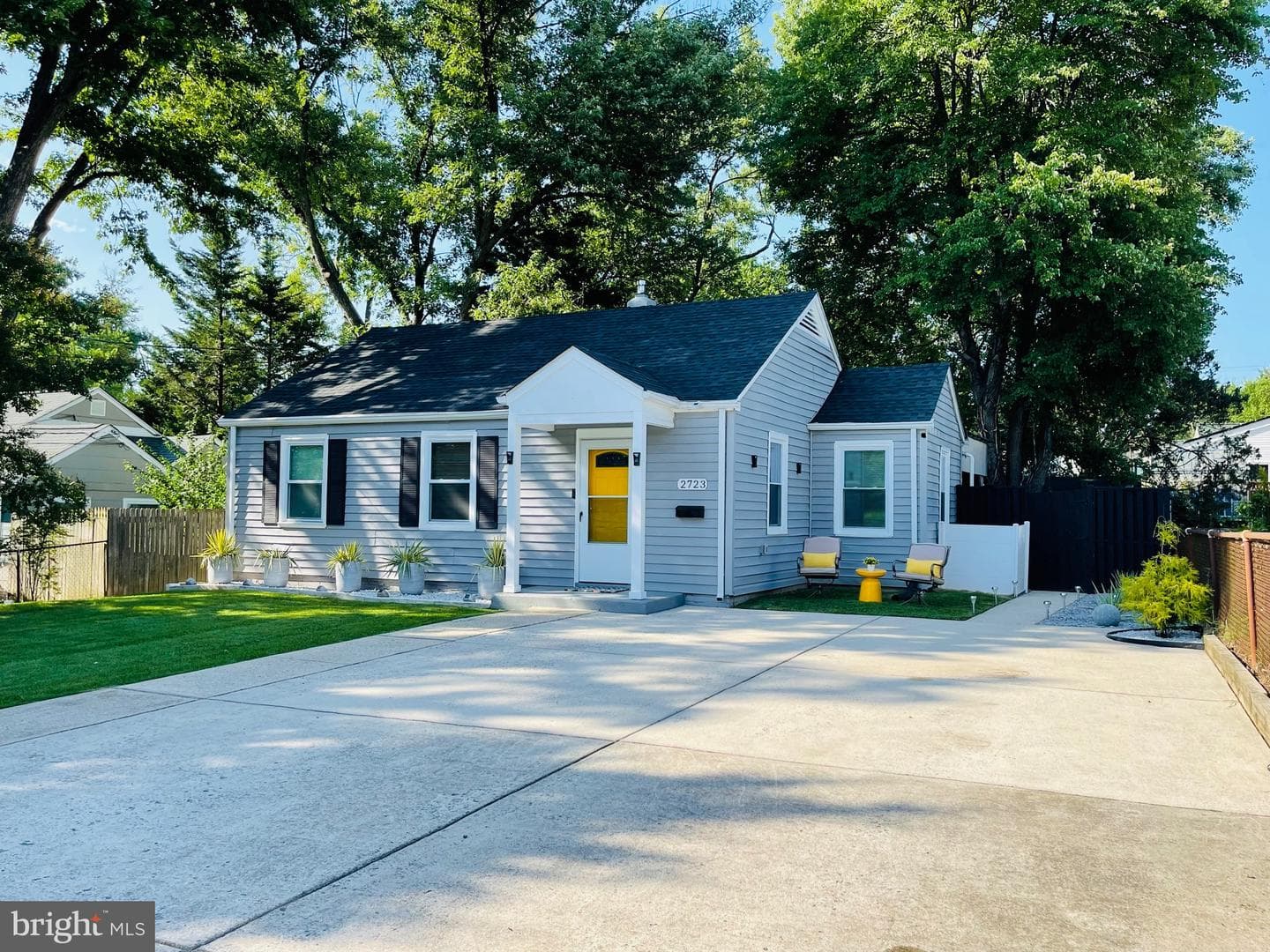 2723 Randolph Road photo 2