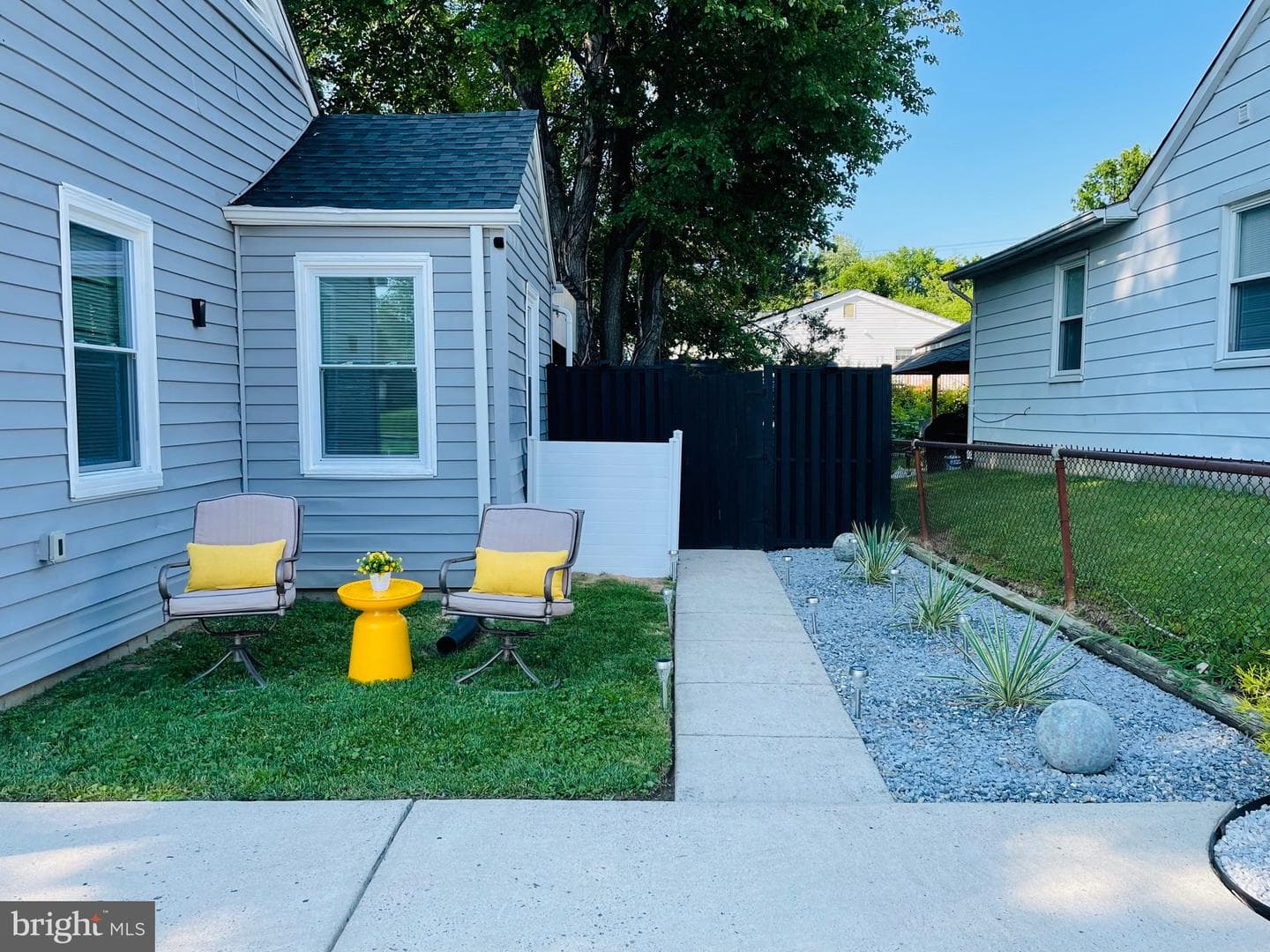 2723 Randolph Road photo 3
