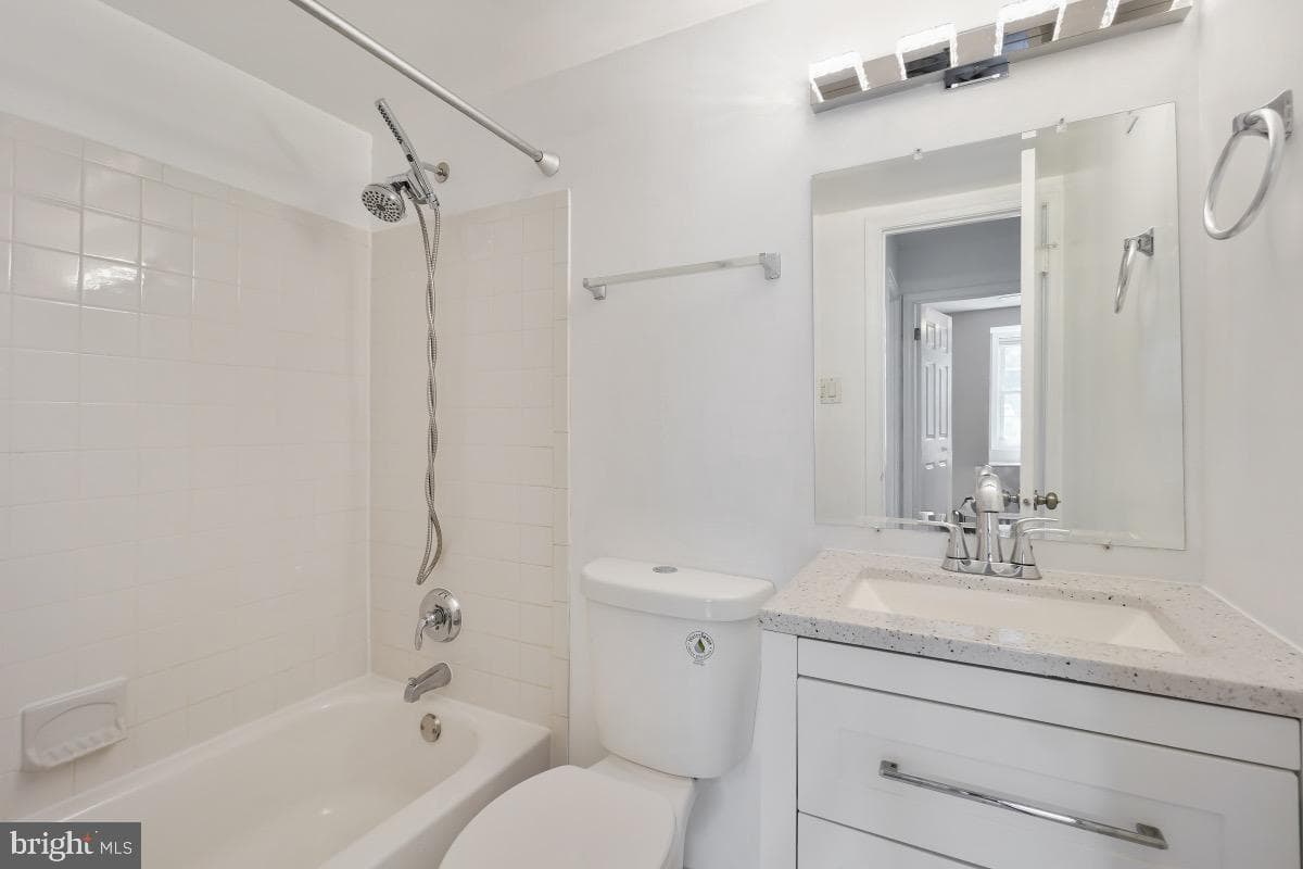 838 College Parkway #11-838 photo 8