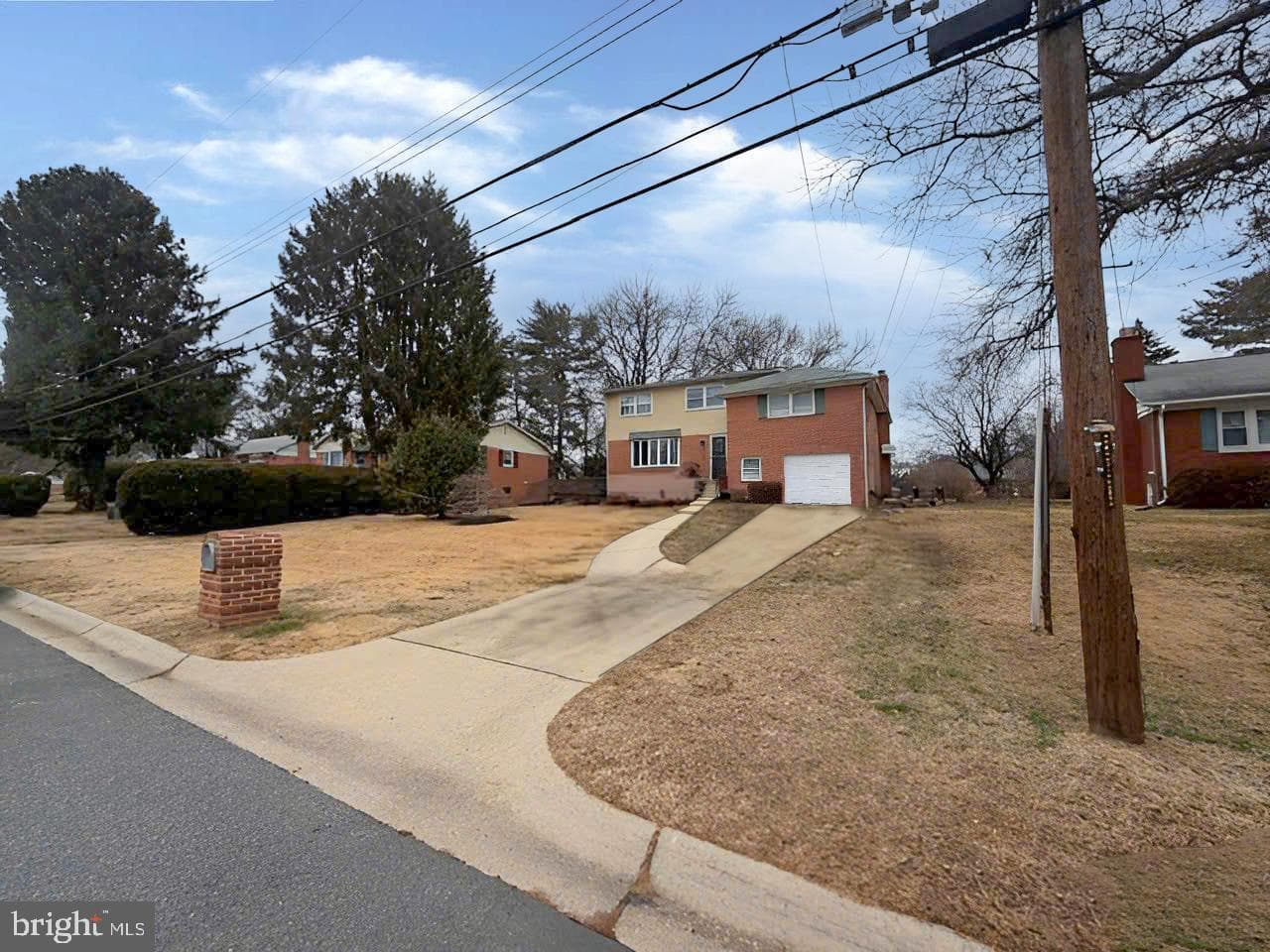906 Venice Drive photo 3