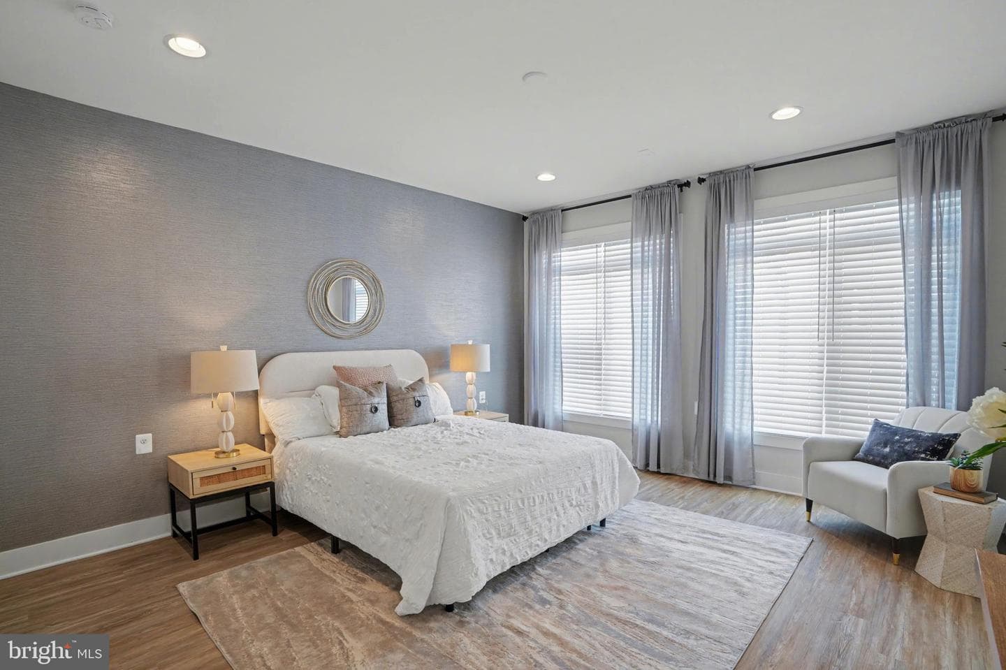 8215 River Road photo 19