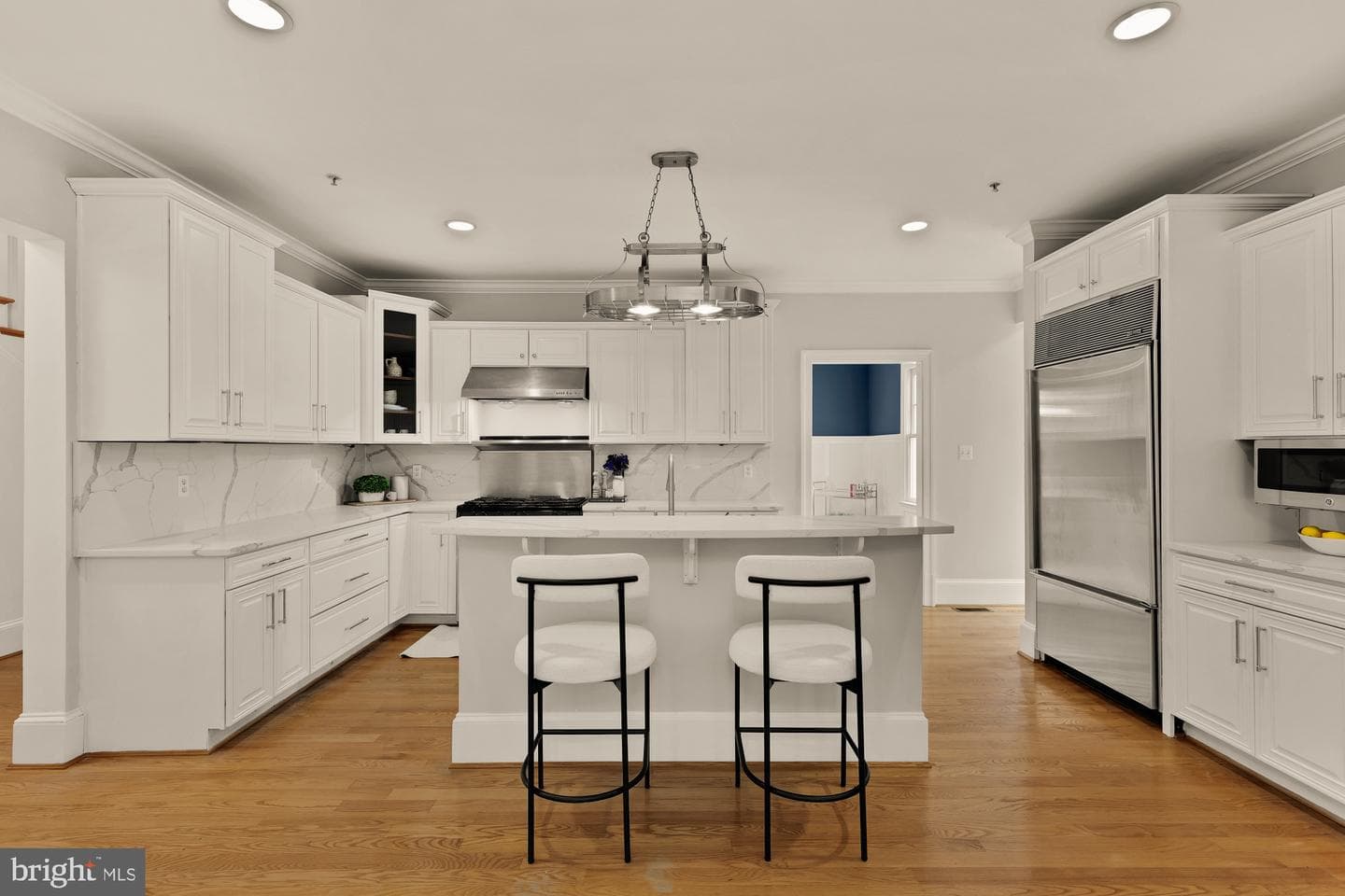 5301 McKinley Street photo 12