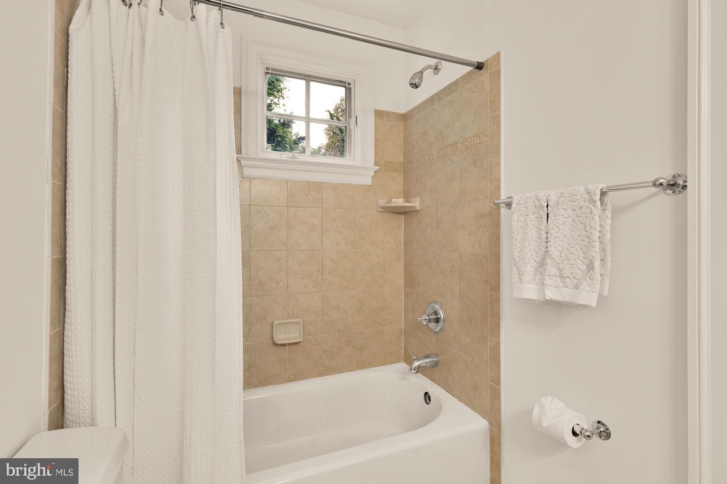 5301 McKinley Street photo 48