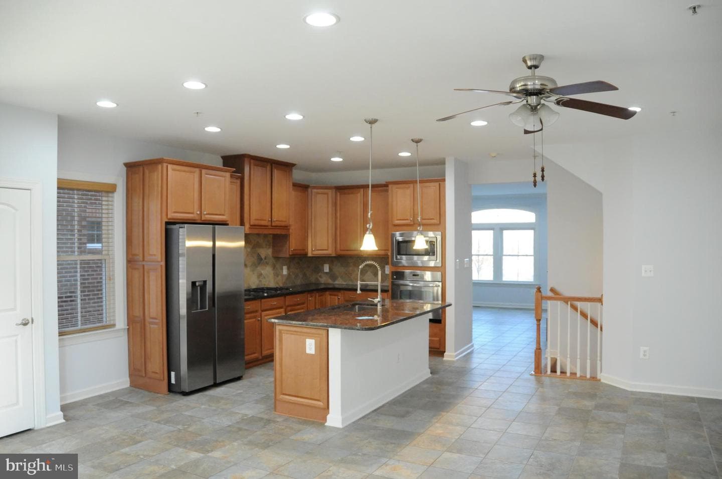 336 Grand Street photo 17