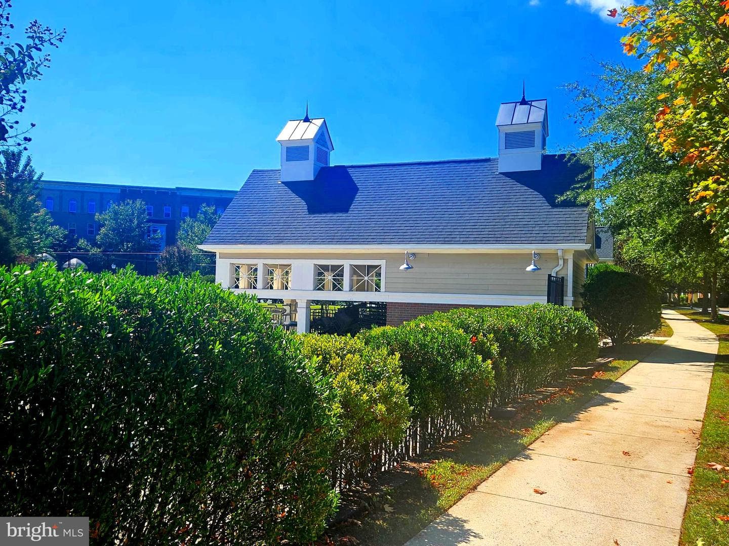 336 Grand Street photo 2