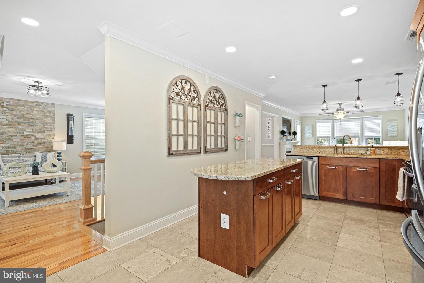 8405 Marketree Circle photo 11