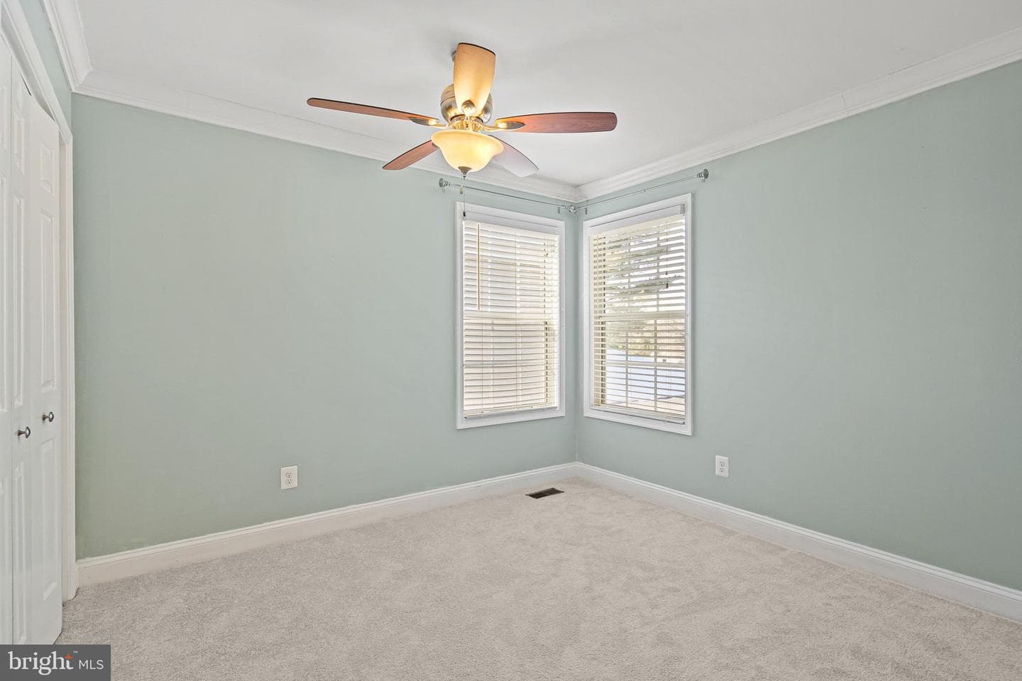 8405 Marketree Circle photo 25