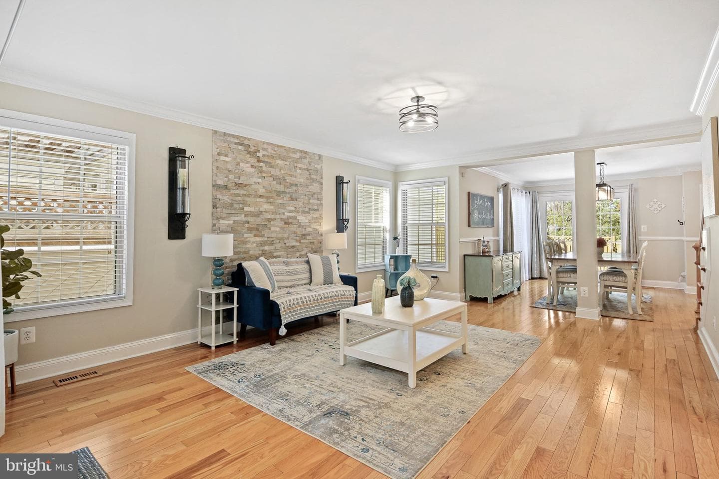 8405 Marketree Circle photo 3
