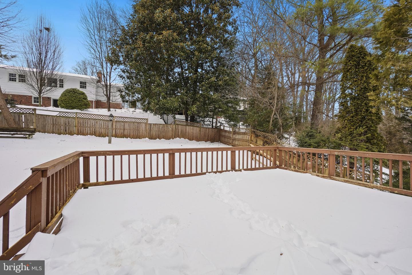 889 Diamond Drive photo 28