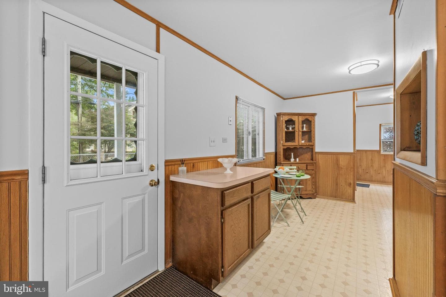 4 Russell Road photo 12