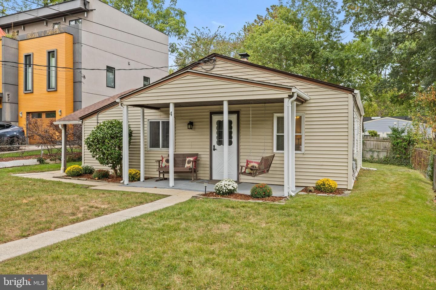 4 Russell Road photo 29