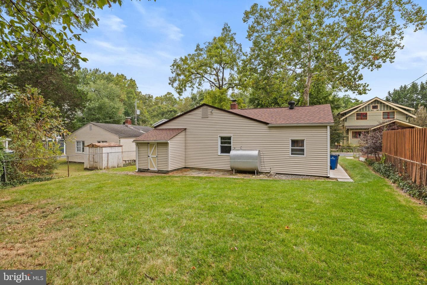 4 Russell Road photo 34