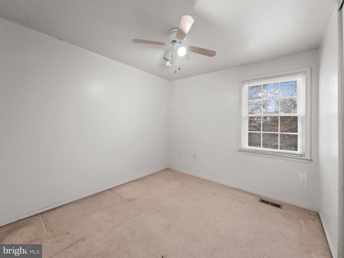 18 Baileys Court photo 15