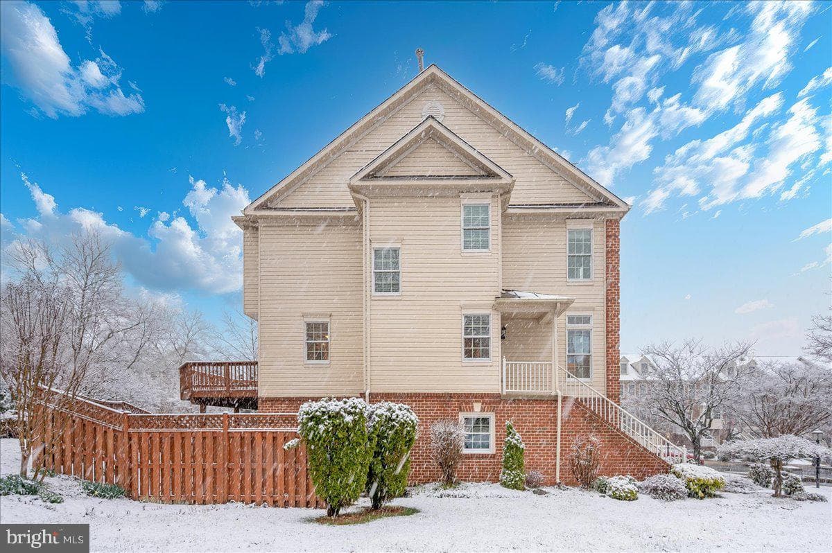 15825 Glacier Court photo 3