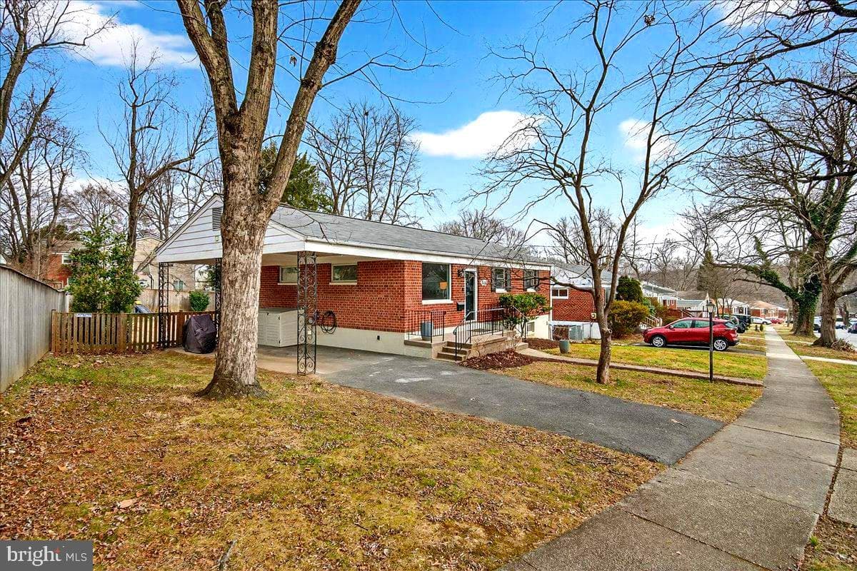 11206 Ashley Drive photo 3