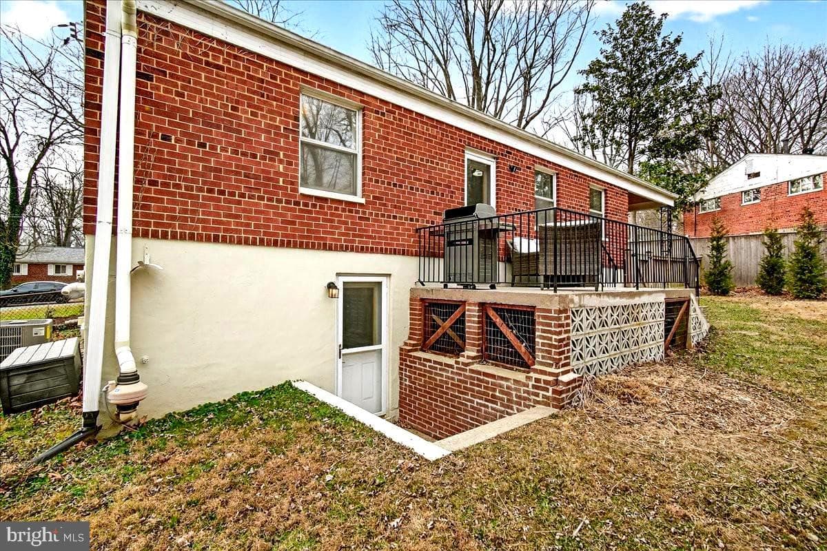11206 Ashley Drive photo 7