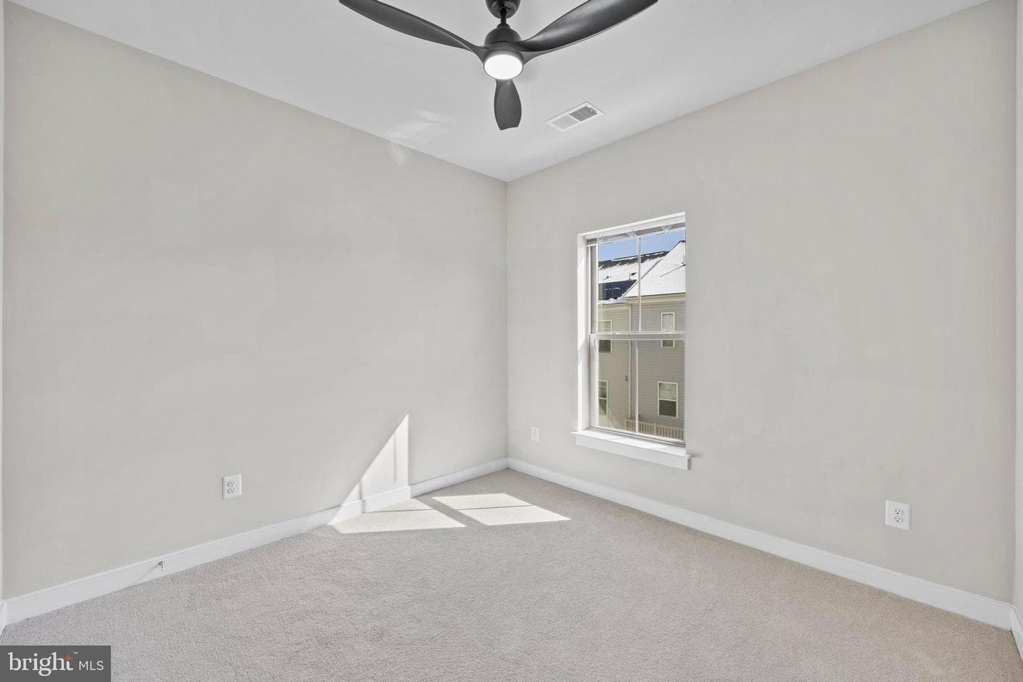 14247 Travilah Road photo 52