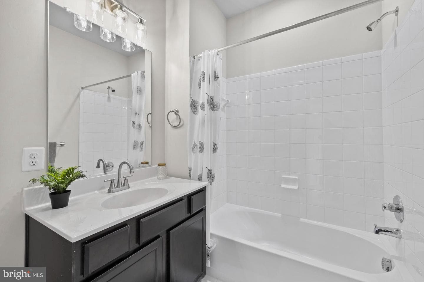 14247 Travilah Road photo 57