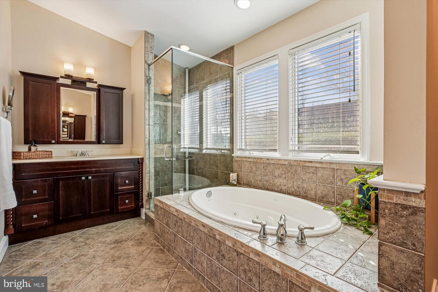 10237 Parkwood Drive photo 20