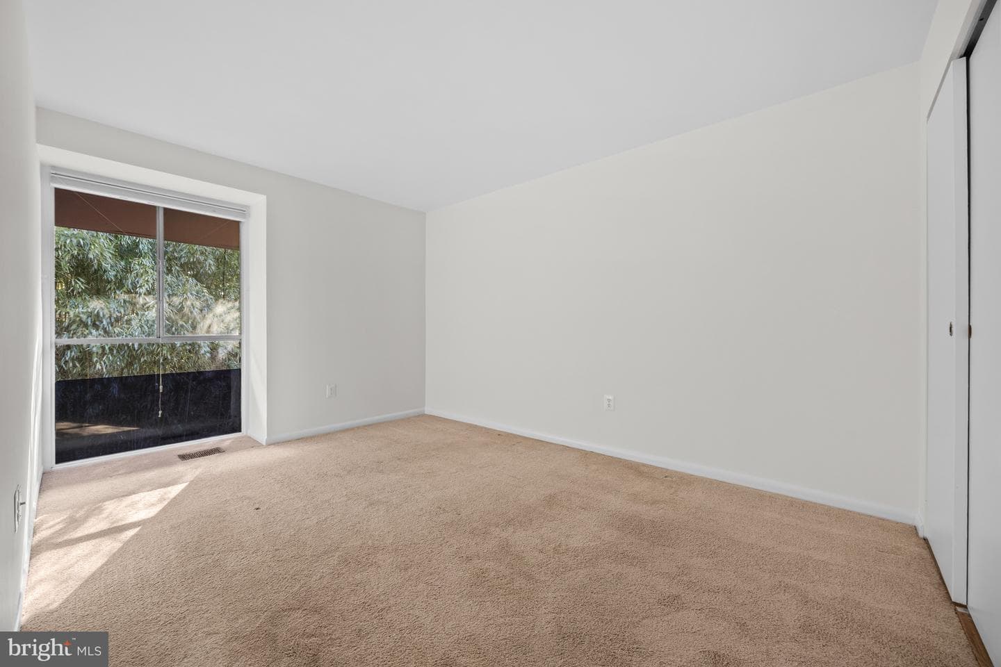 9217 Three Oaks Drive photo 12