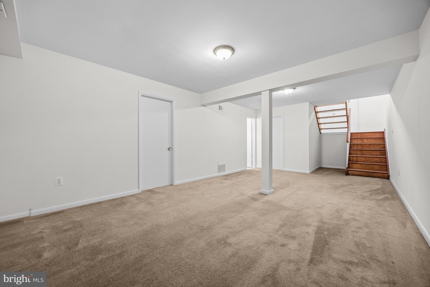 9217 Three Oaks Drive photo 13