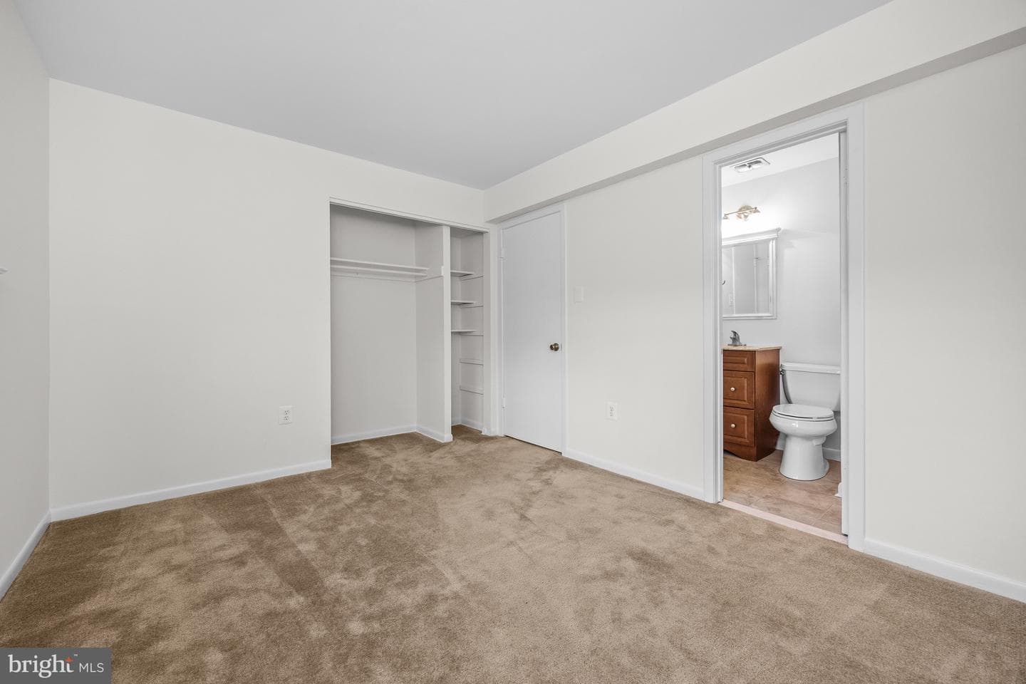 9217 Three Oaks Drive photo 15