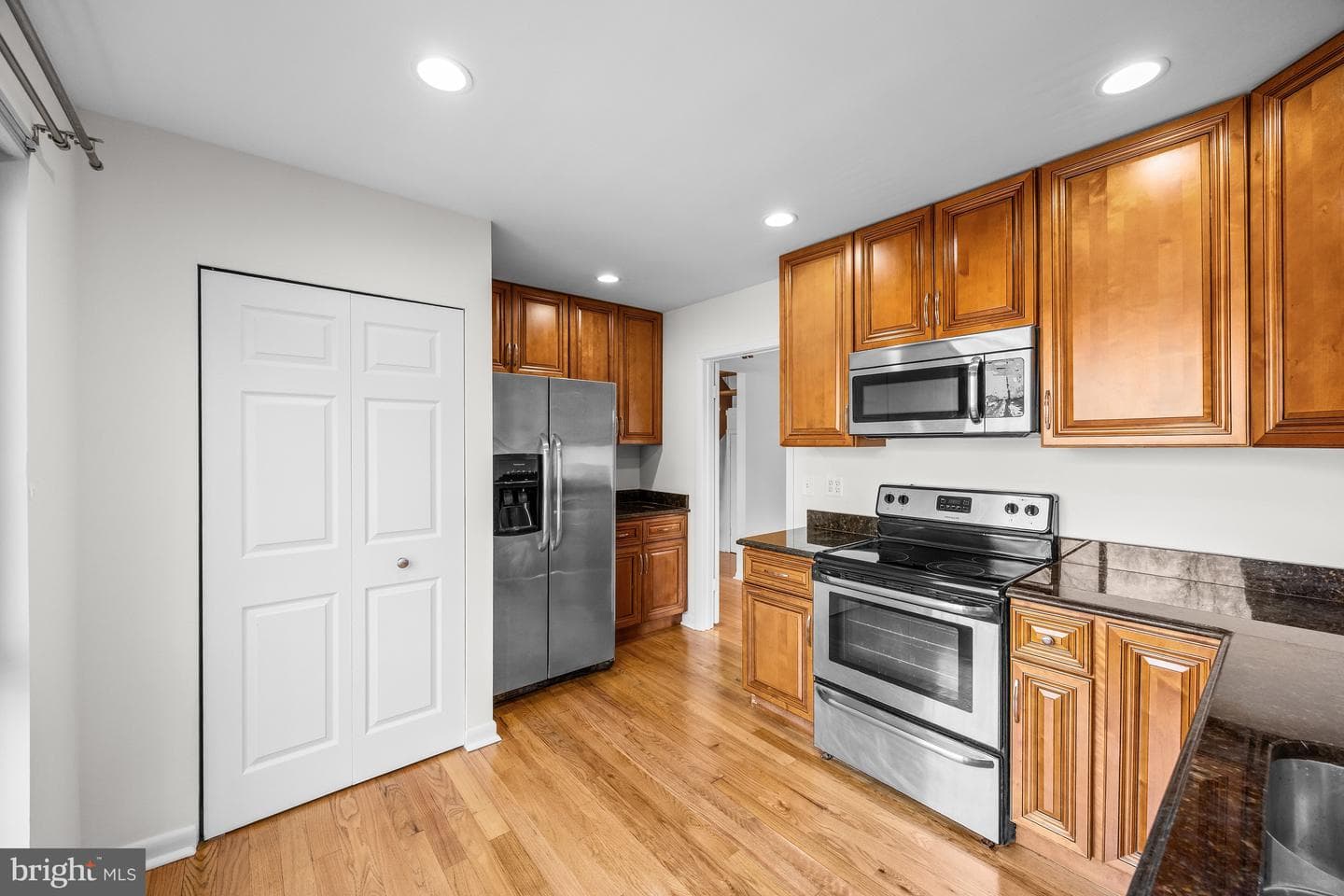 9217 Three Oaks Drive photo 8