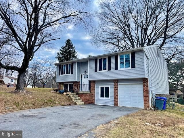 19229 Saint Johnsbury Lane photo 2