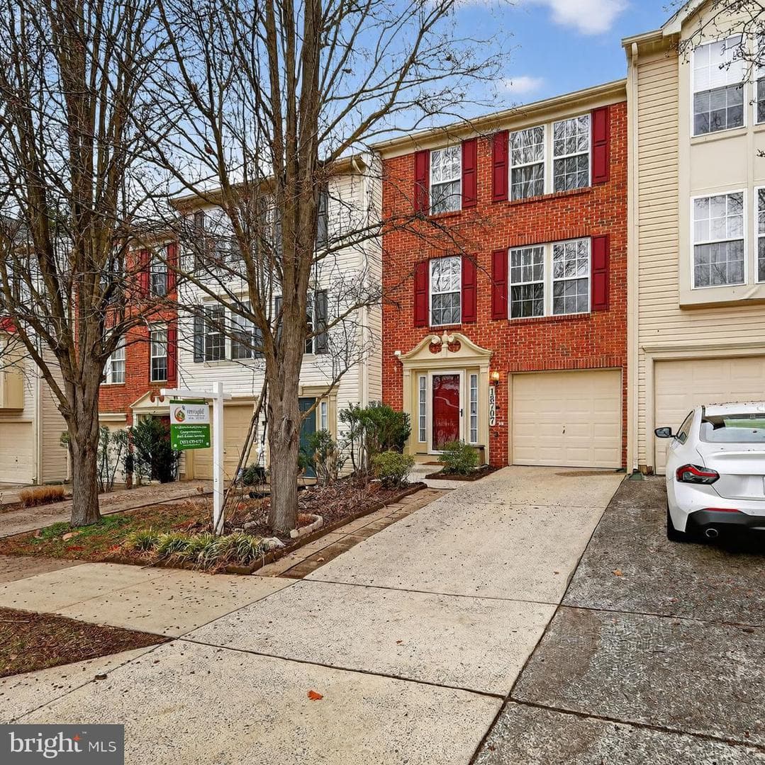 18707 Little Star Lane