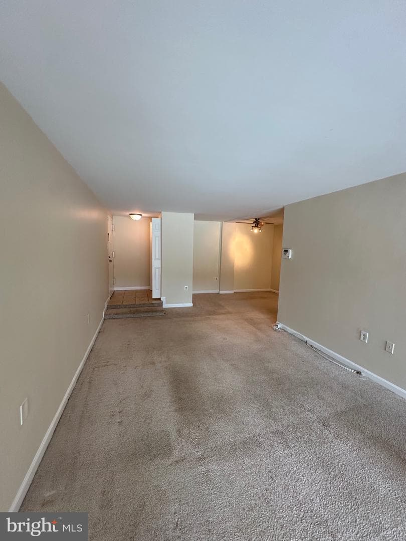 402 Girard Street #t2 photo 4