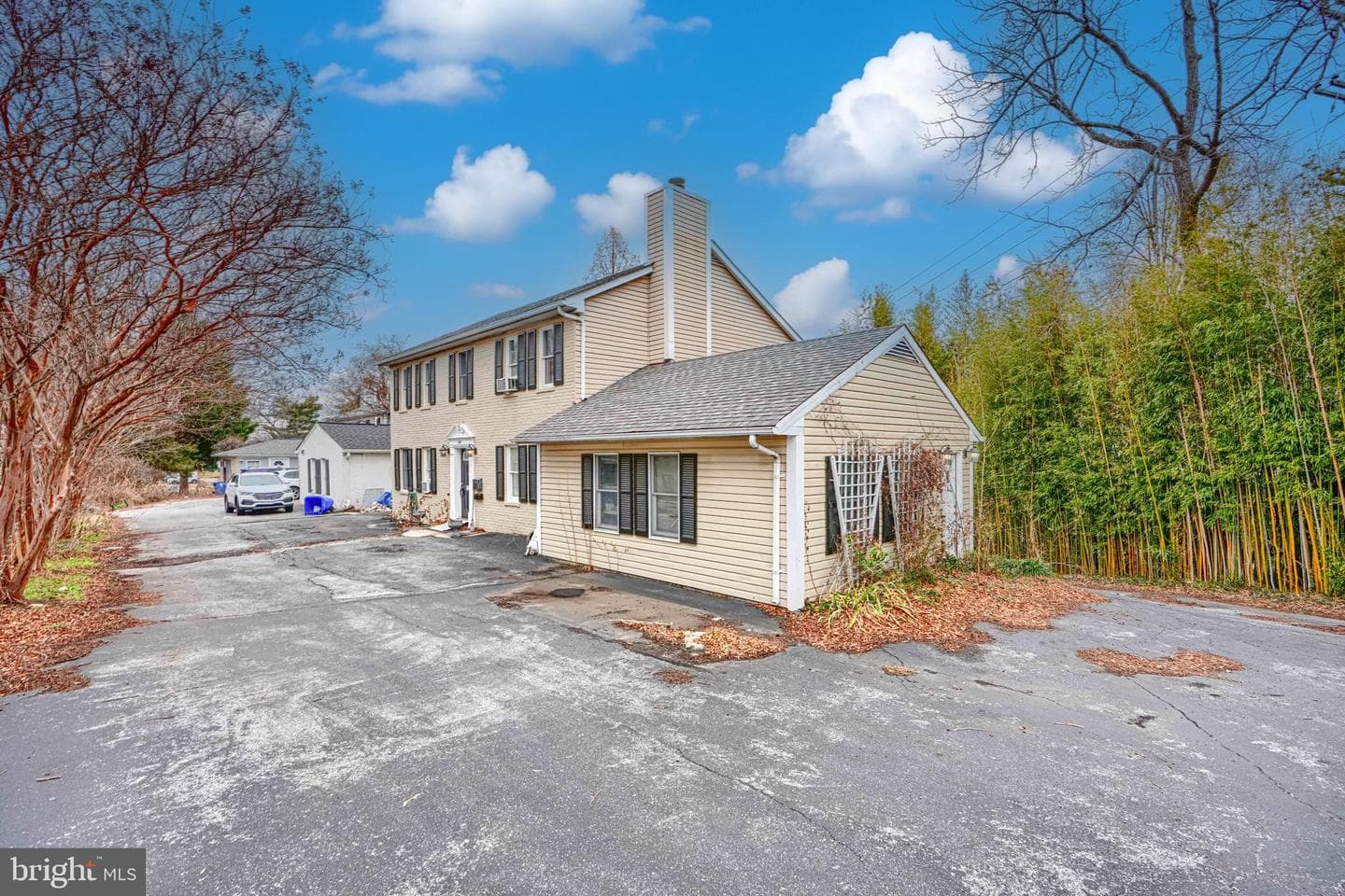 9301 Old Georgetown Road photo 2