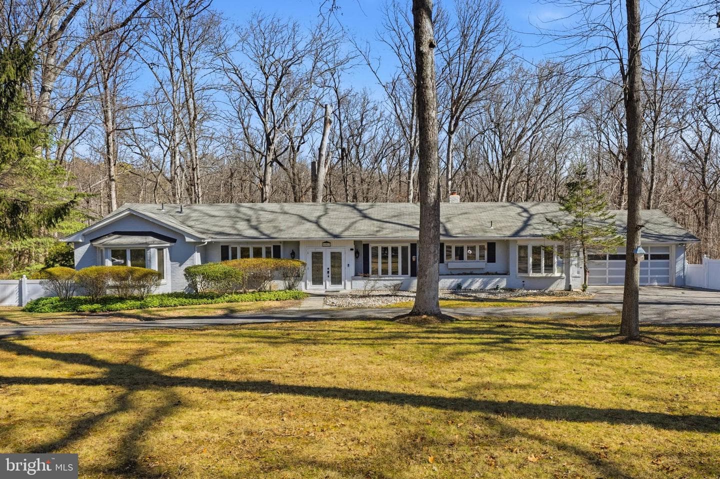 14917 Claude Lane