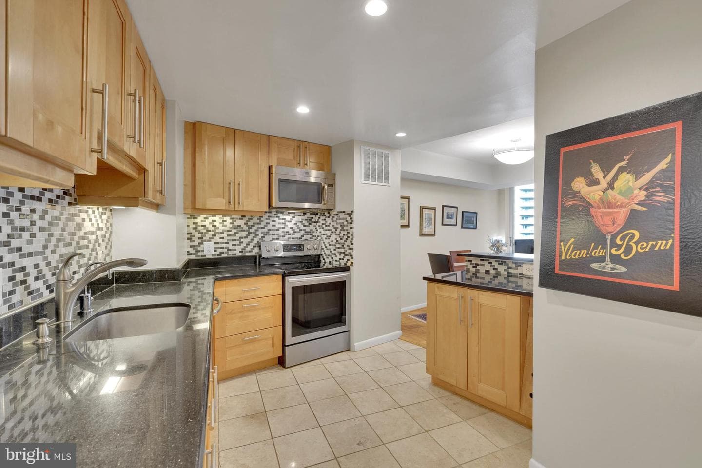 4601 N Park Avenue #710-K photo 8