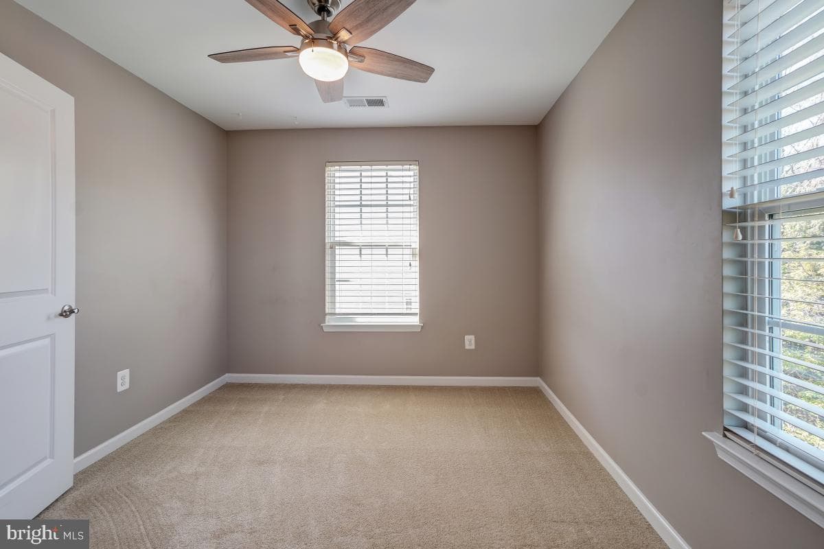 3925 Broadheath Circle photo 26