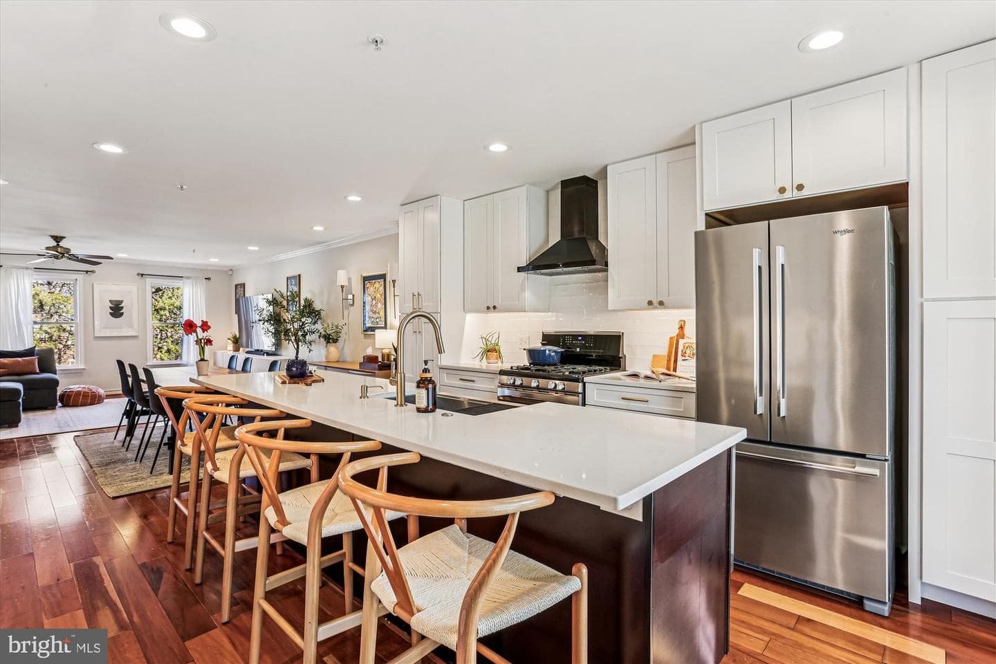730 Kent Oaks Way photo 4