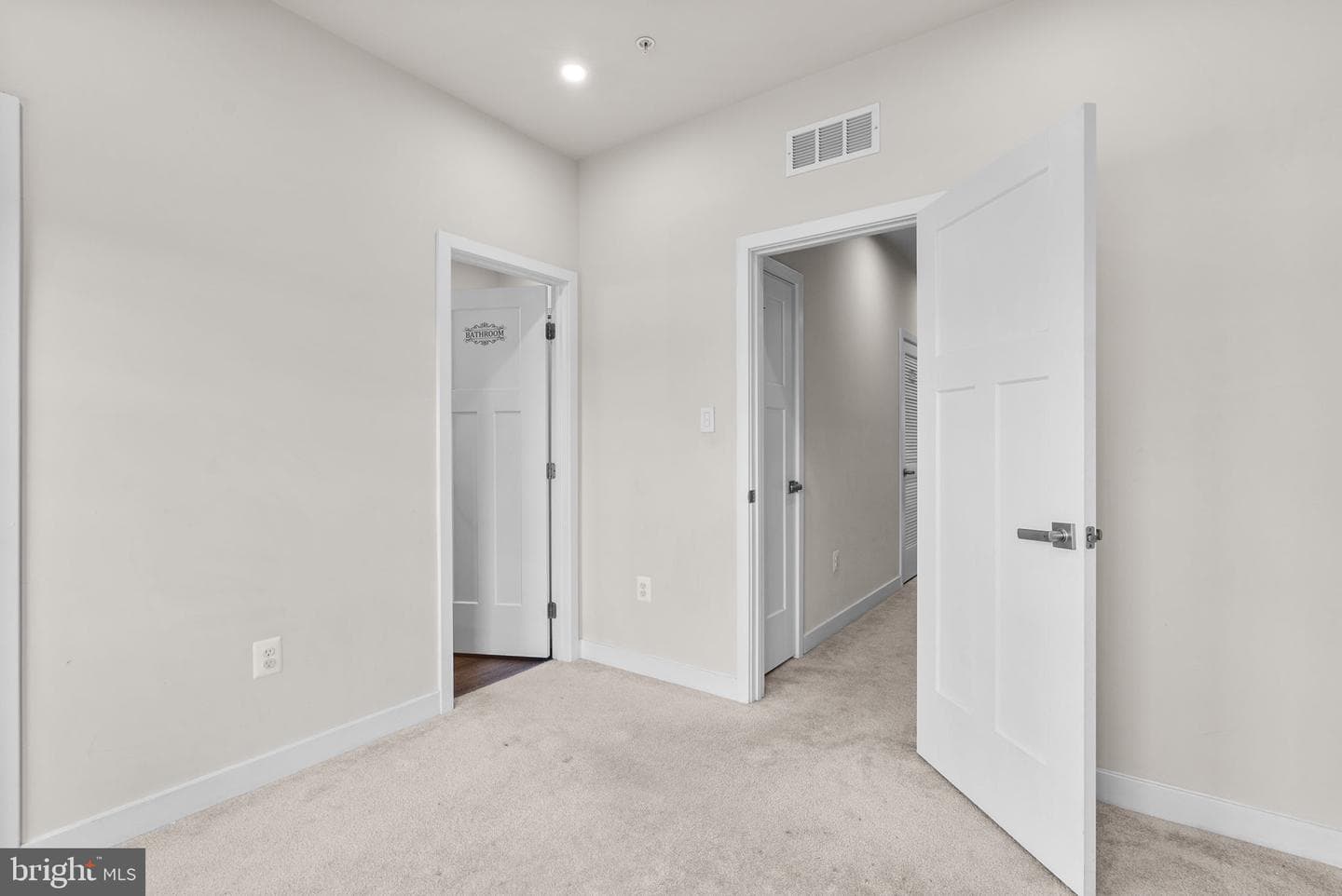 19708 Preservation Mews photo 22