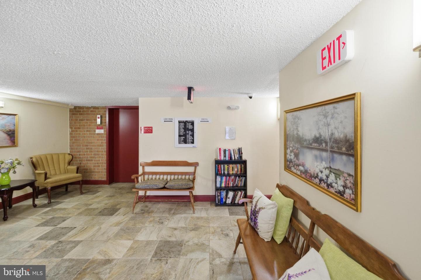 15201 Elkridge Way #93-2e photo 32