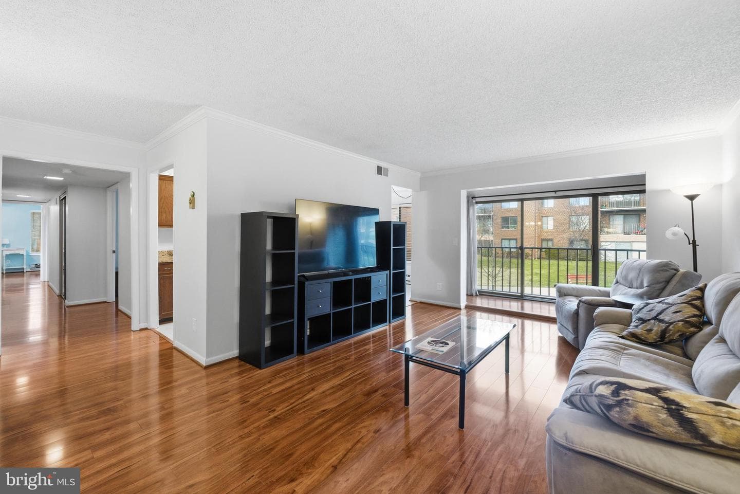 15201 Elkridge Way #93-2e photo 5