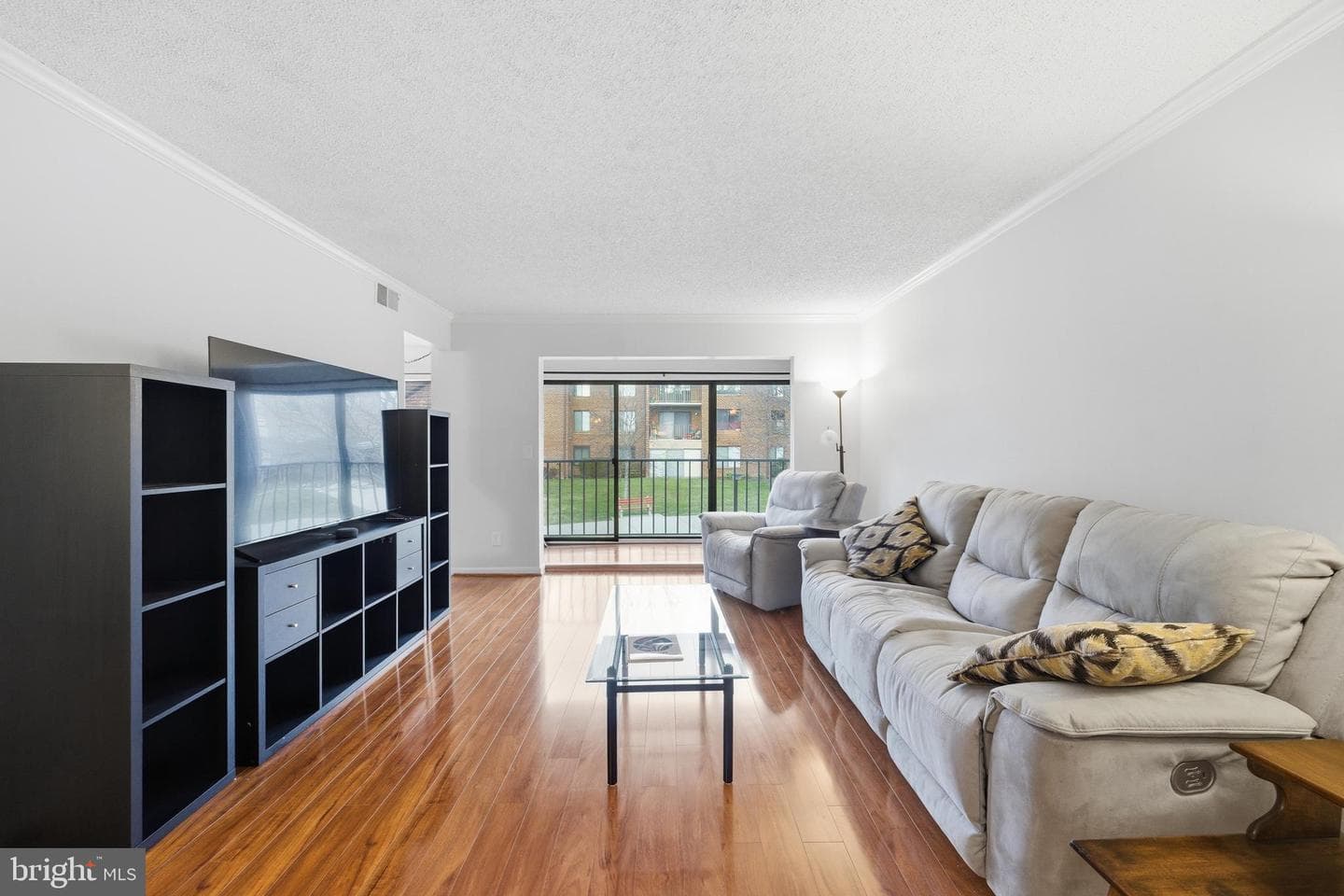 15201 Elkridge Way #93-2e photo 6