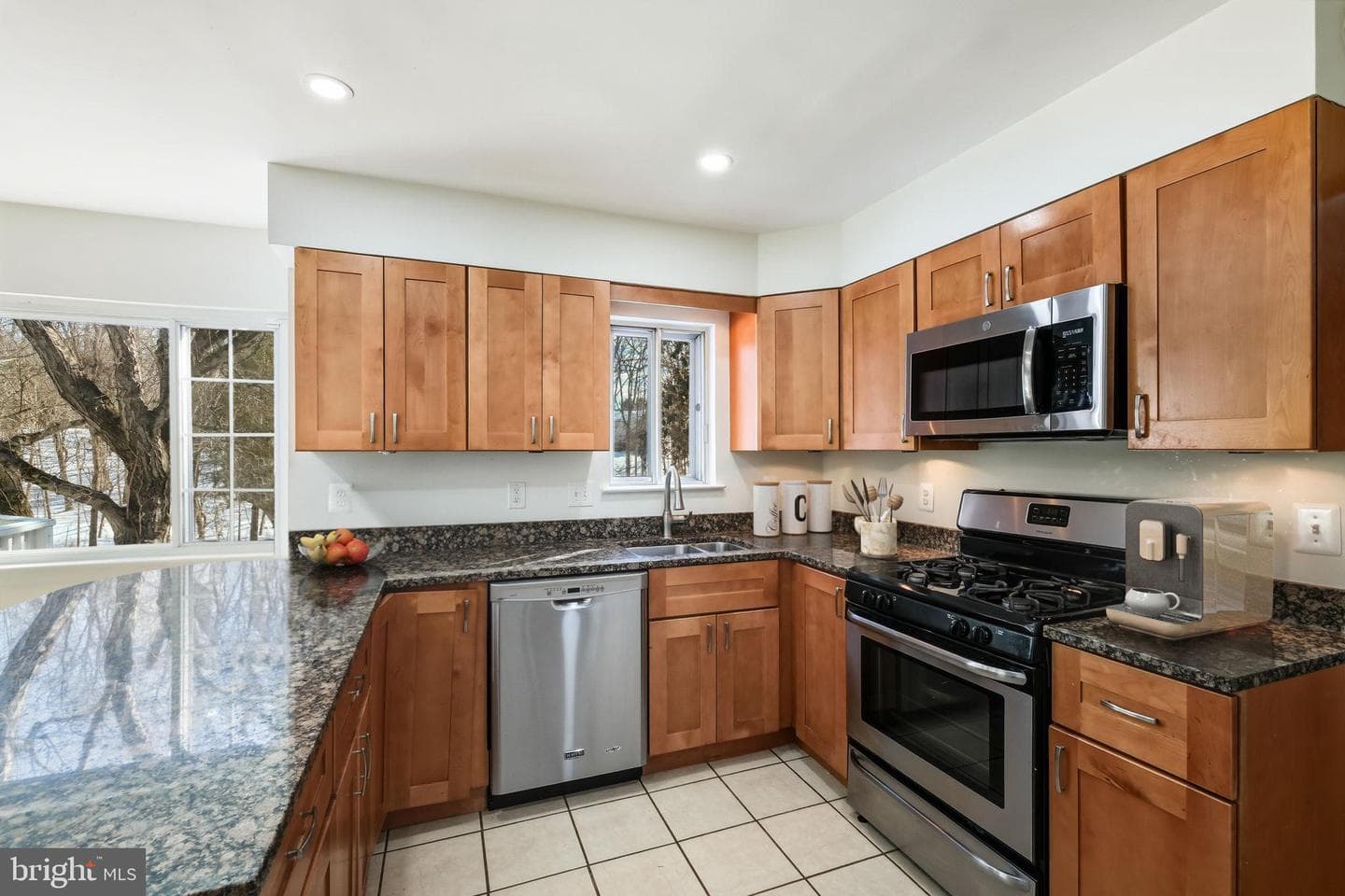 10104 Colebrook Avenue photo 12