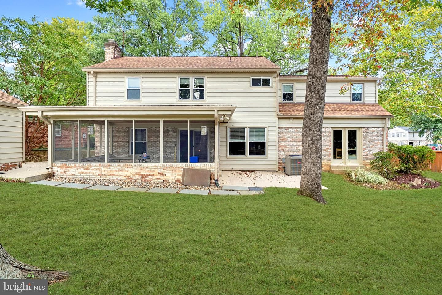 8802 Liberty Lane photo 26