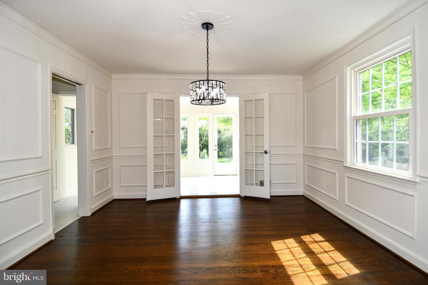 7109 Radnor Road photo 13