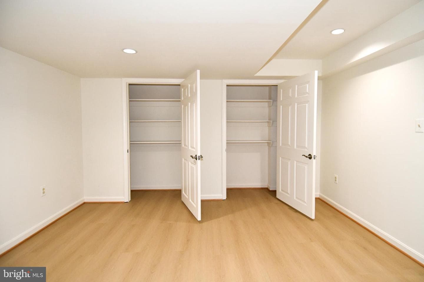 7109 Radnor Road photo 48