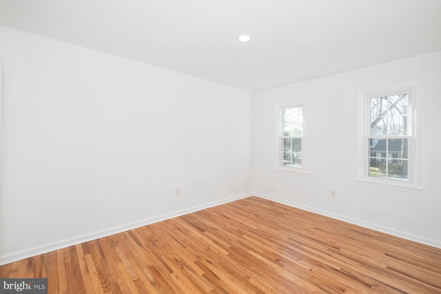 307 Summit Hall Road photo 16