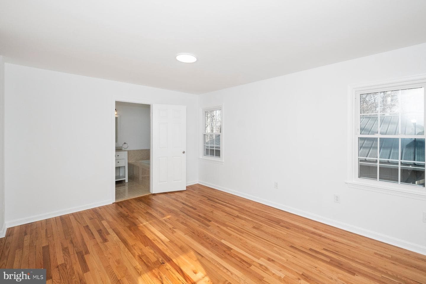 307 Summit Hall Road photo 9